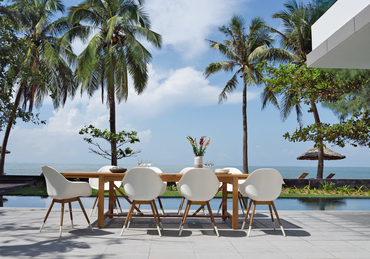 LifestyleGarden Leyland Table and 8 Chamonix Armchairs Outdoor Dining Set